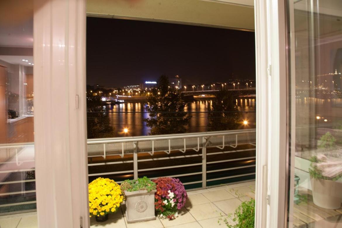 Dunapest Apartman Budapest Exterior photo